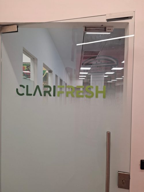 מדבקה גרדיאנט