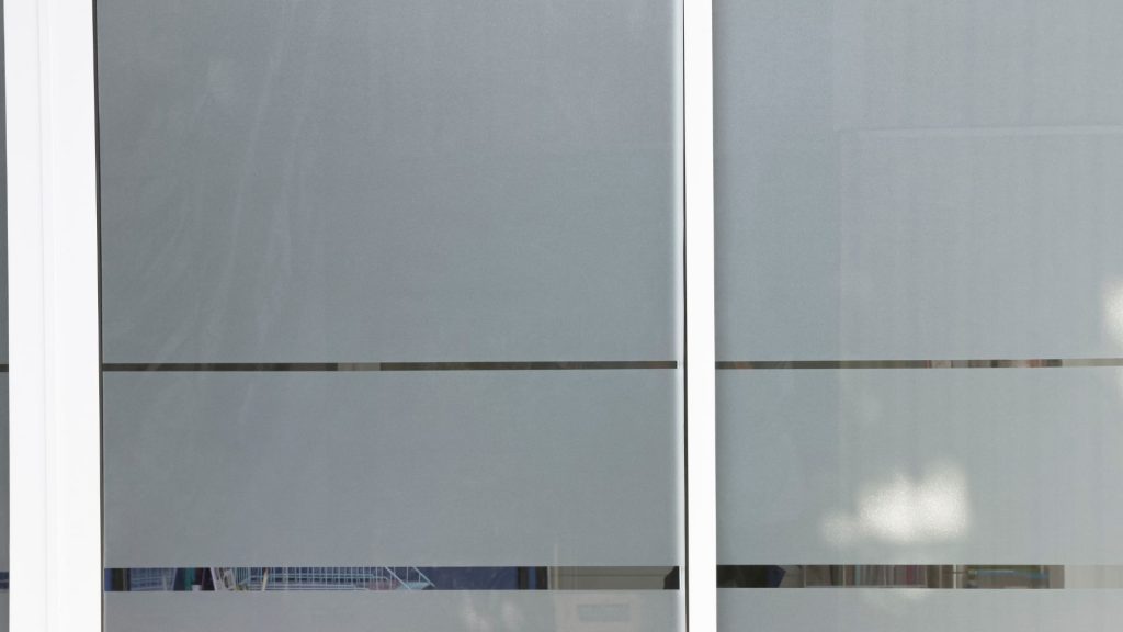 מדבקות התזת חול